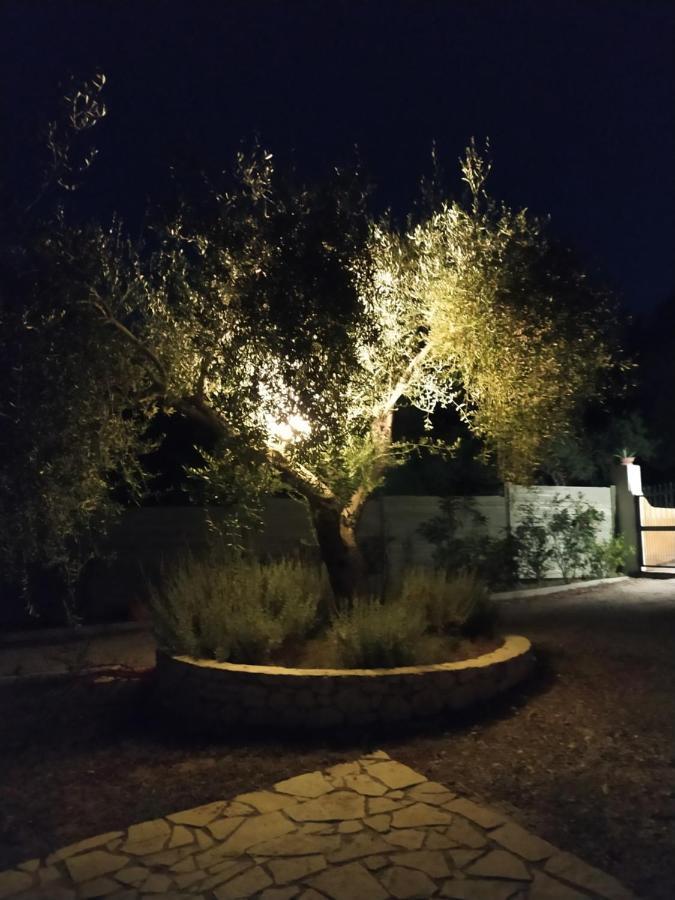 Piccolo Paradiso Λίνια Εξωτερικό φωτογραφία